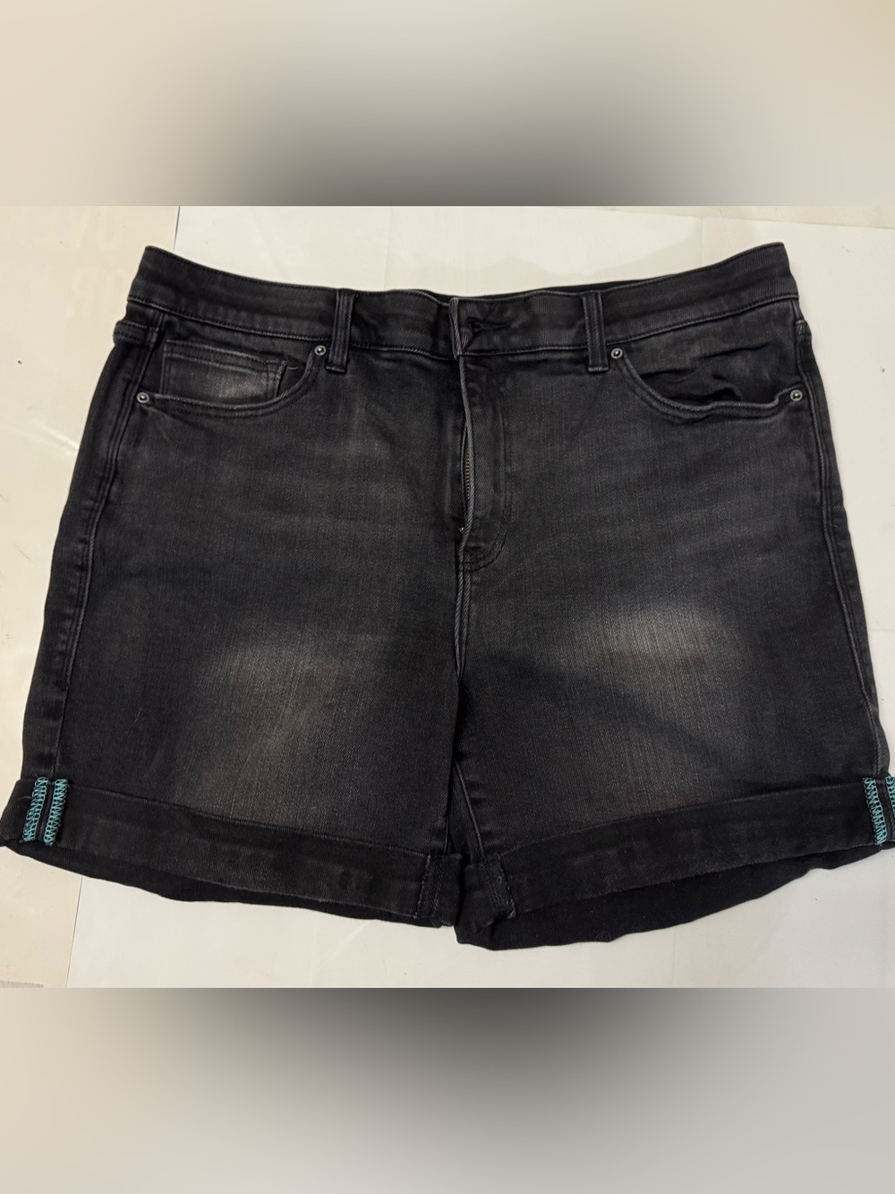 LuLaRoe Black Denim Summer Jean roll cuff Shorts size 34